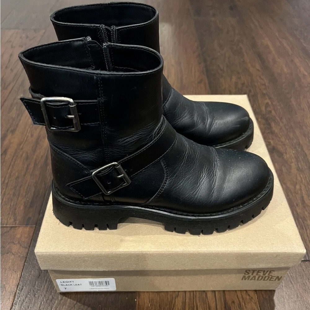 Steve Madden Women’s Boots Legitt Size 7 Great Condition